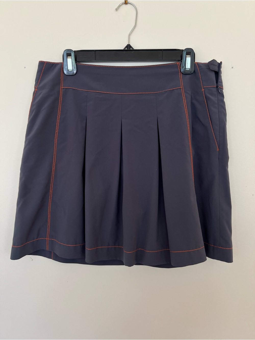 Annika Gray Golf Skort with Orange Stitching Cutter & Buck sz 8